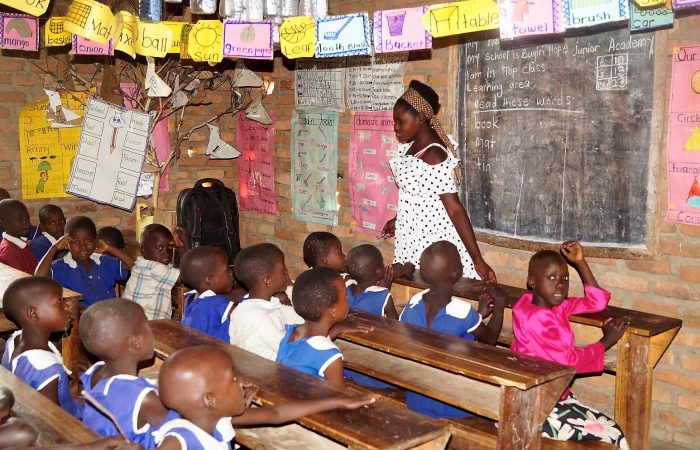 Schulsystem in Uganda